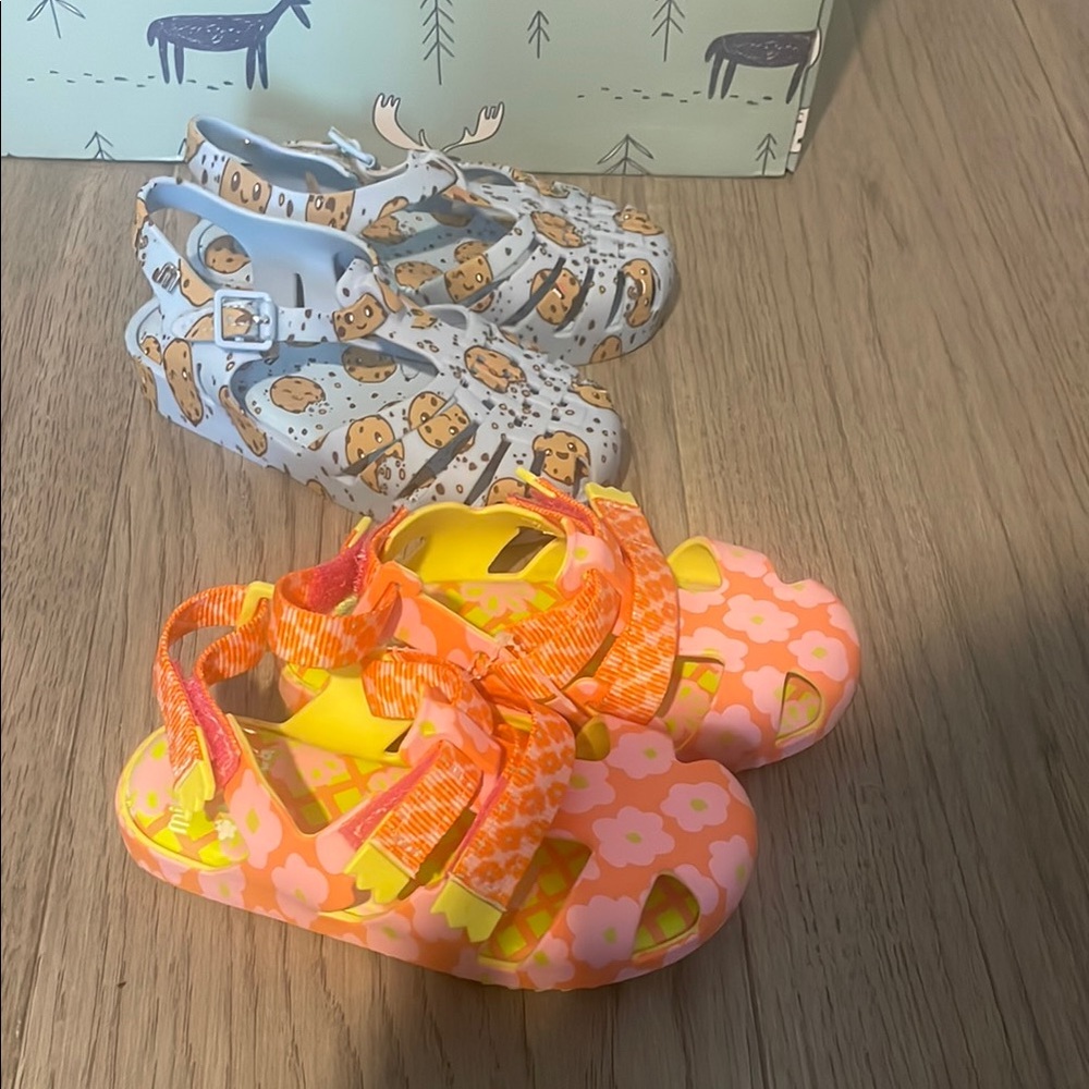MINI MELISSA sandals